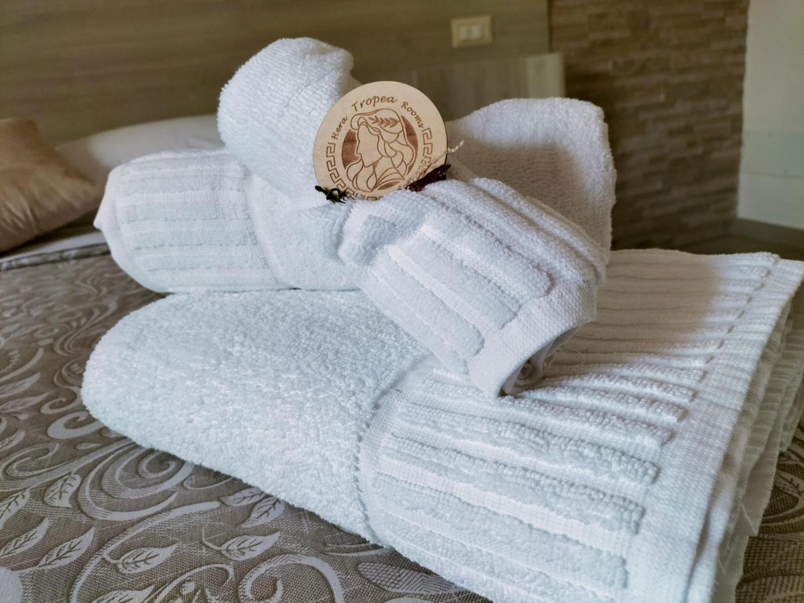 Hera Tropea Rooms Exterior photo