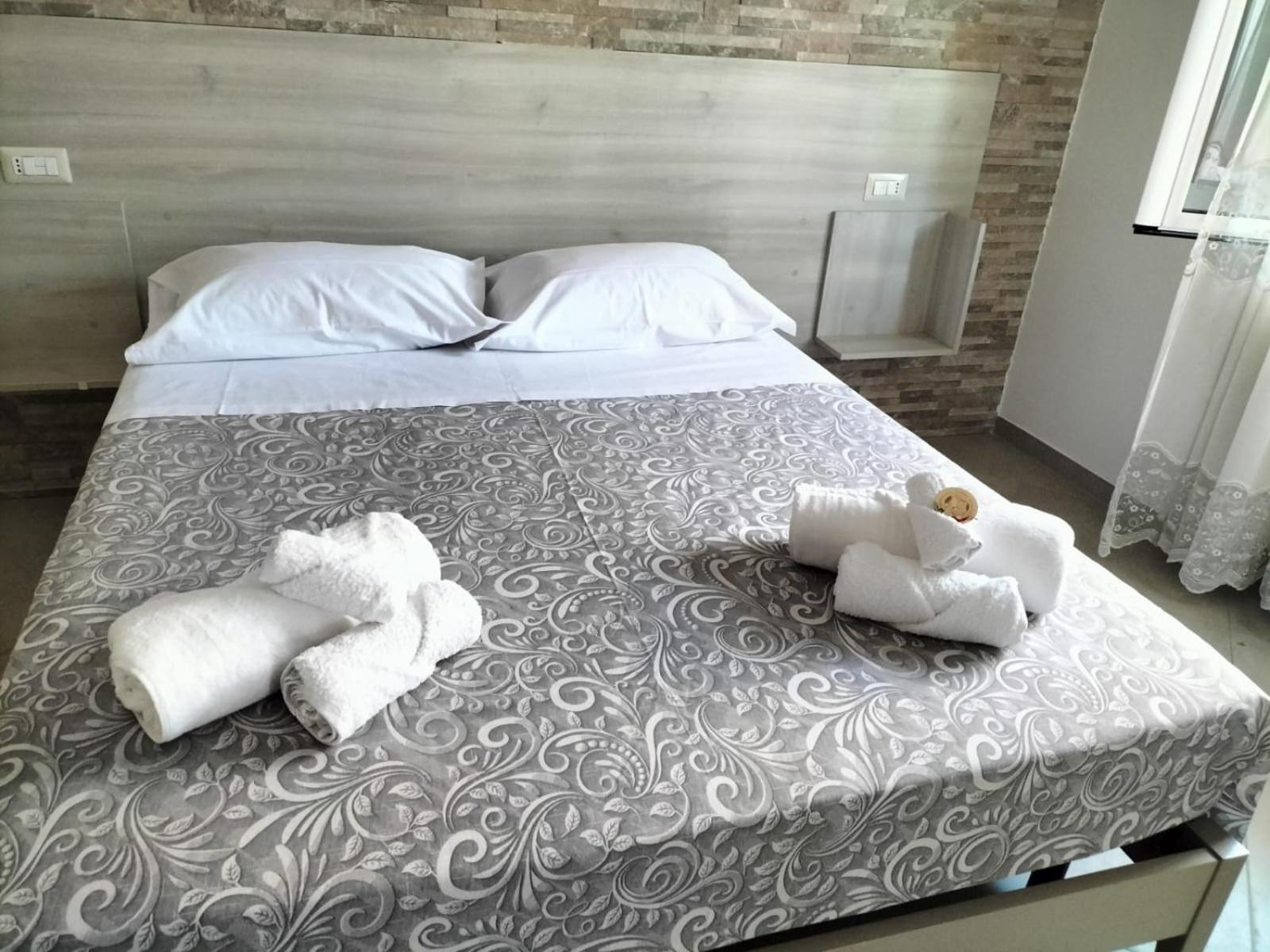 Hera Tropea Rooms Exterior photo